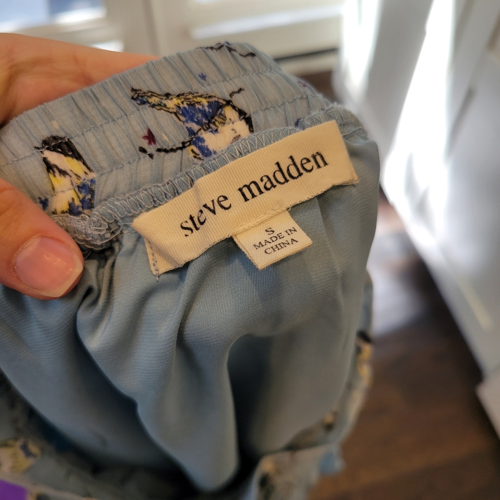Steve Madden Blue Bird Print Skirt - Picture 6 of 10